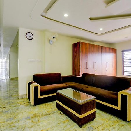 Hotel O Royal Tower Lodge Etakkare 外观 照片