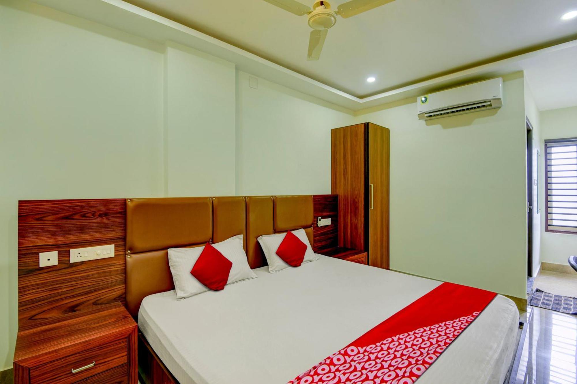 Hotel O Royal Tower Lodge Etakkare 外观 照片