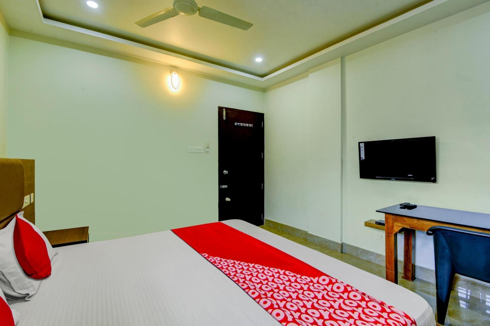 Hotel O Royal Tower Lodge Etakkare 外观 照片