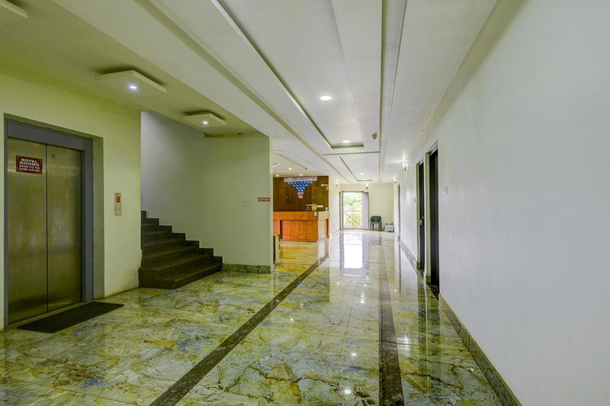 Hotel O Royal Tower Lodge Etakkare 外观 照片