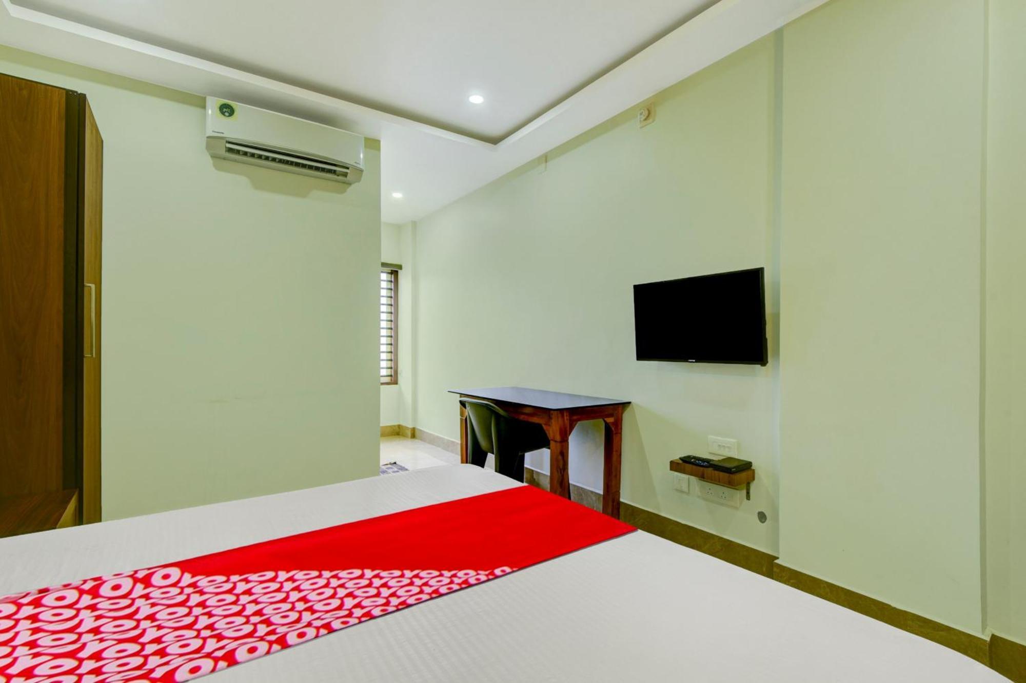 Hotel O Royal Tower Lodge Etakkare 外观 照片