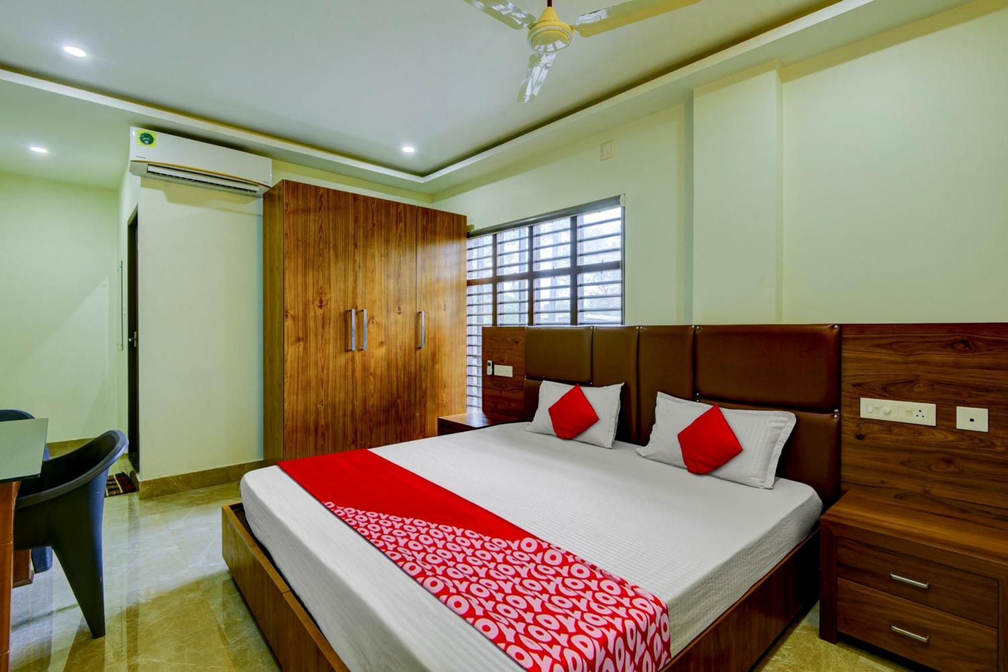 Hotel O Royal Tower Lodge Etakkare 外观 照片